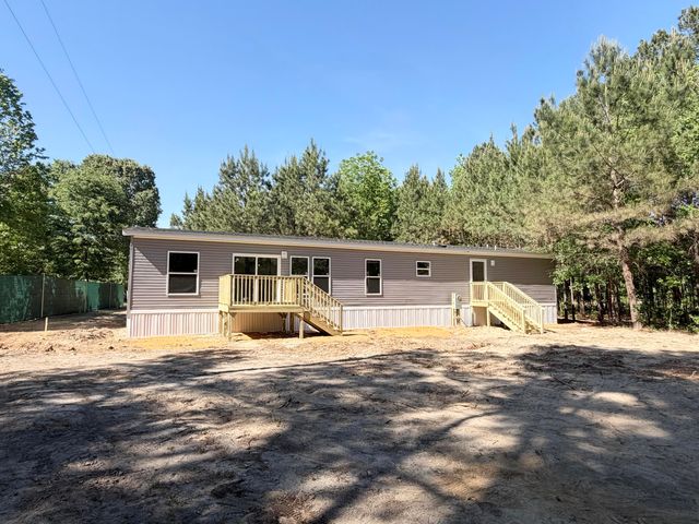 185 Fennel Lane, Round O, SC 29474