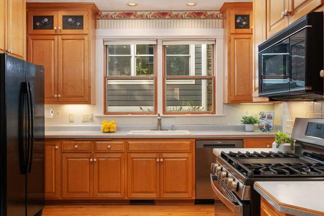 1713 Adams Street, Madison, WI 53711
