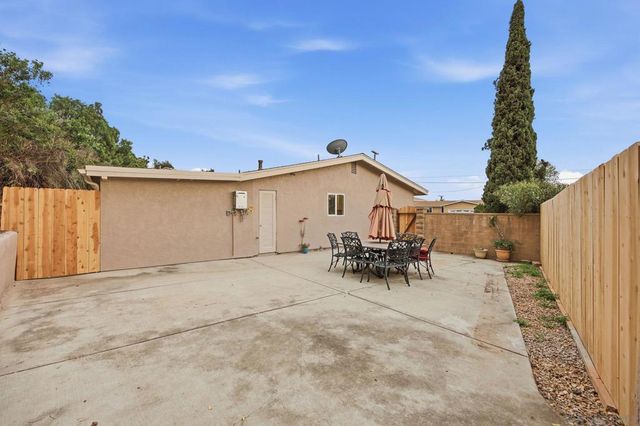 8644 Eileen St., Spring Valley, CA 91977