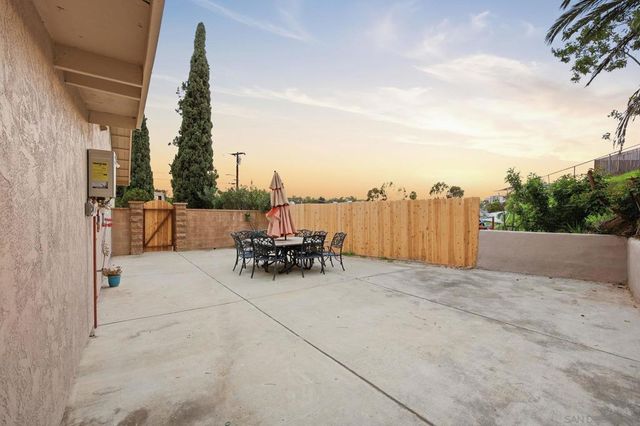 8644 Eileen St., Spring Valley, CA 91977