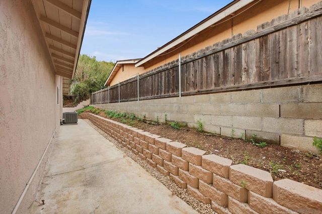 8644 Eileen St., Spring Valley, CA 91977