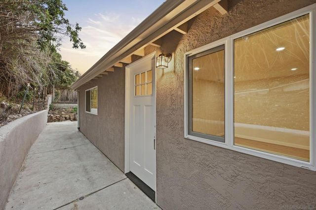 8644 Eileen St., Spring Valley, CA 91977