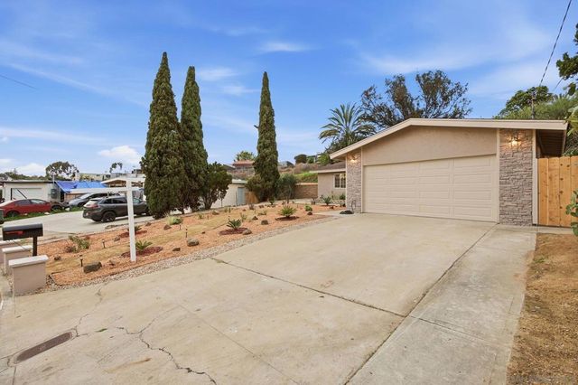8644 Eileen St., Spring Valley, CA 91977