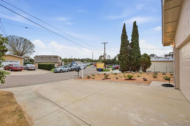 8644 Eileen St., Spring Valley, CA 91977