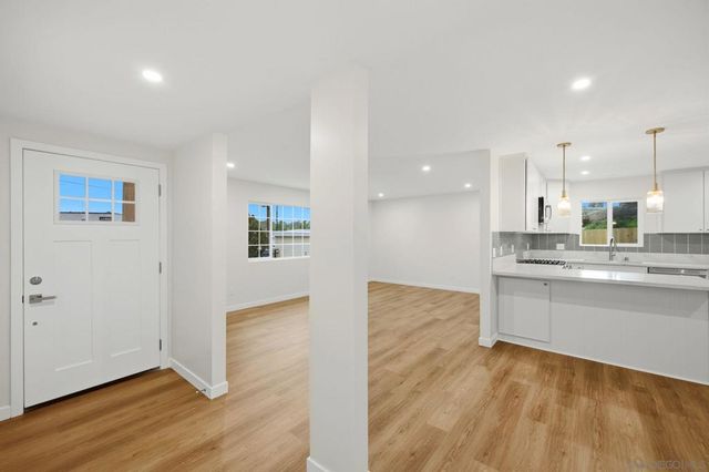 8644 Eileen St., Spring Valley, CA 91977