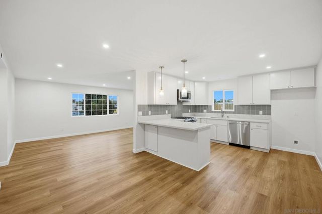 8644 Eileen St., Spring Valley, CA 91977