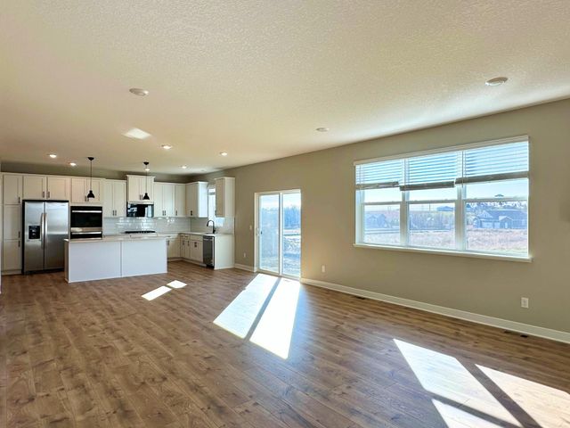 6240 Jennifer Avenue S, Cottage Grove, MN 55016