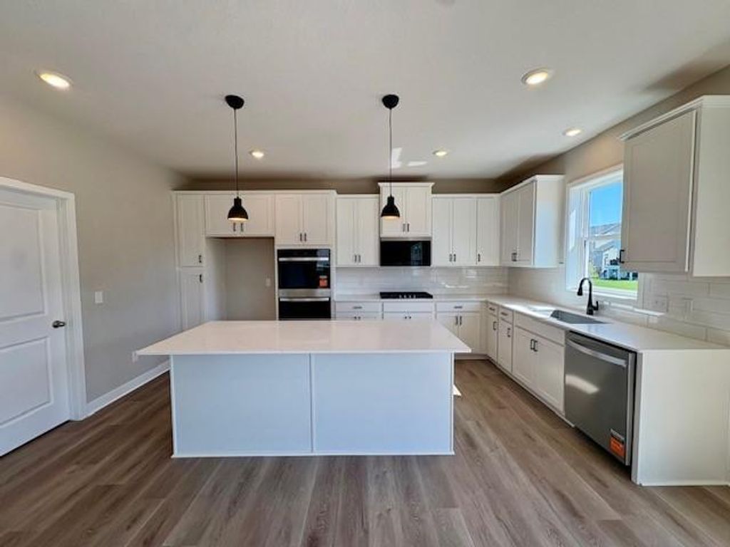 6240 Jennifer Avenue S, Cottage Grove, MN 55016 — photo 5