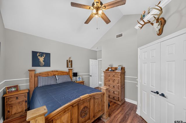 20402 Ashley Cir, Troup, TX 75789
