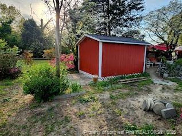 4017 Glenridge Road, Fayetteville, NC 28304