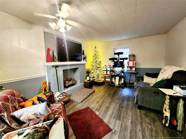 4017 Glenridge Road, Fayetteville, NC 28304