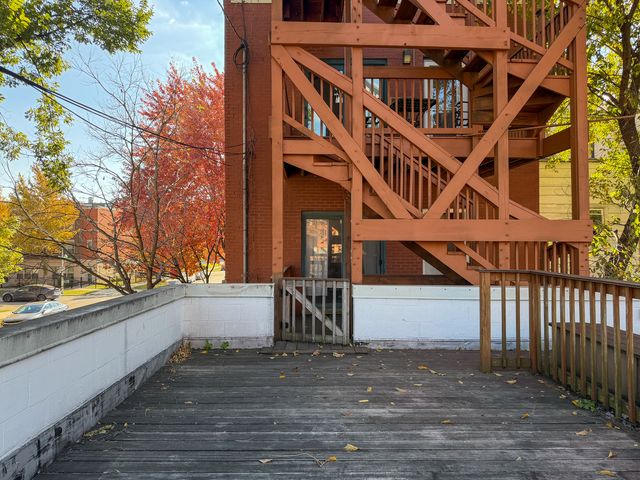 1300 W GRENSHAW Street B, Chicago, IL 60607