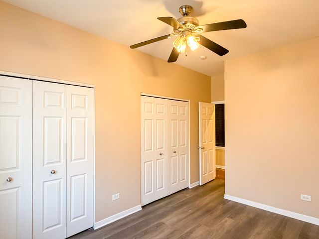 1300 W GRENSHAW Street B, Chicago, IL 60607