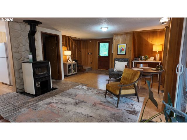 26022 S ELWOOD Rd, Colton, OR 97017