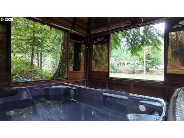 26022 S ELWOOD Rd, Colton, OR 97017