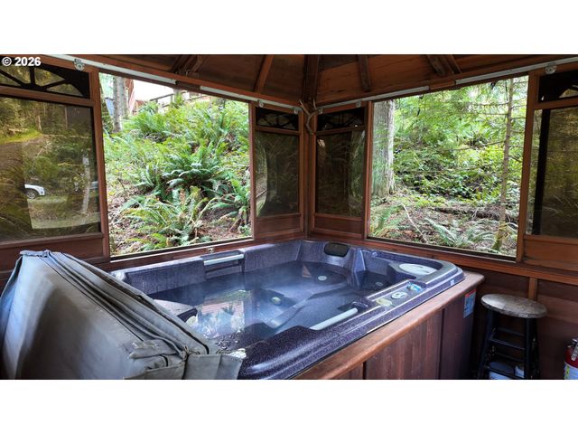 26022 S ELWOOD Rd, Colton, OR 97017