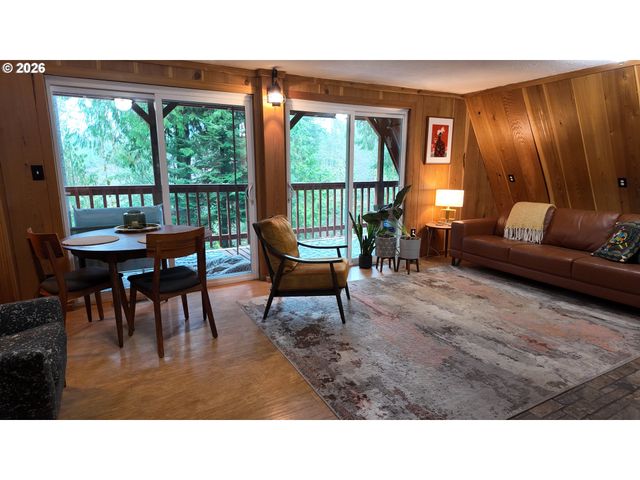 26022 S ELWOOD Rd, Colton, OR 97017