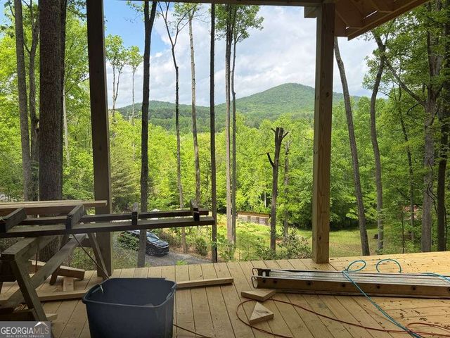 95 Oak Cliff Lane, Morganton, GA 30560