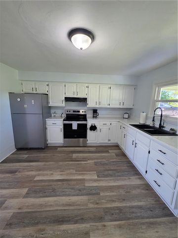 84 Crossridge Rd, Fallowfield Twp, PA 15022