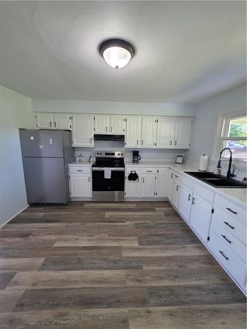 84 Crossridge Rd, Fallowfield Twp, PA 15022