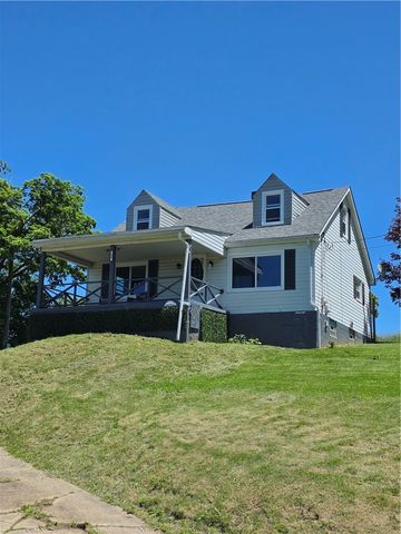 84 Crossridge Rd, Fallowfield Twp, PA 15022