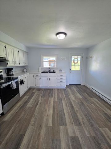 84 Crossridge Rd, Fallowfield Twp, PA 15022