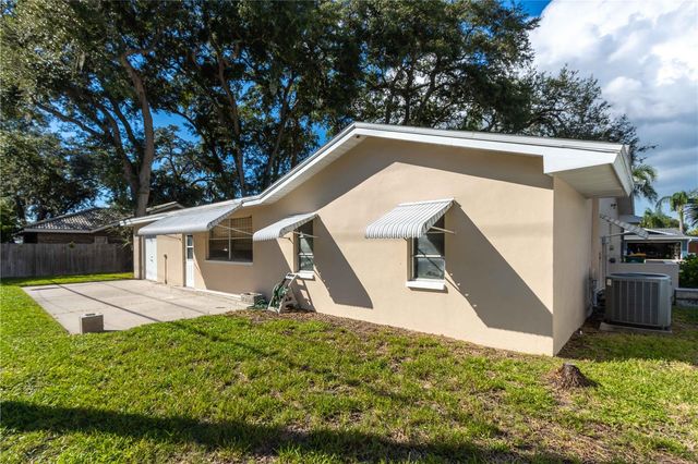 1950 SANDPIPER DRIVE, Palm Harbor, FL 34683