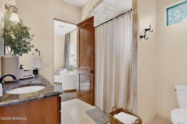 2502 Los Alamos Court, Las Cruces, NM 88011