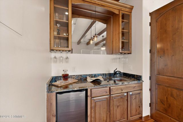 2502 Los Alamos Court, Las Cruces, NM 88011