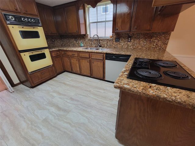 5211 Alamosa Lane, Spring, TX 77379