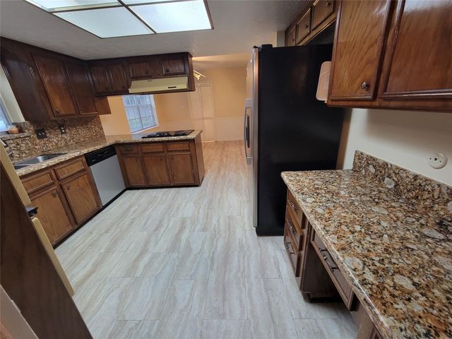 5211 Alamosa Lane, Spring, TX 77379