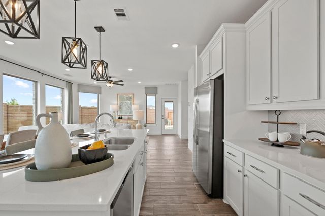 1212 Shaded Rock Drive, Missouri City, TX 77459