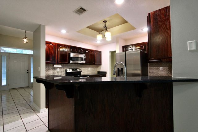 218 Golf Course Drive, Crestview, FL 32536