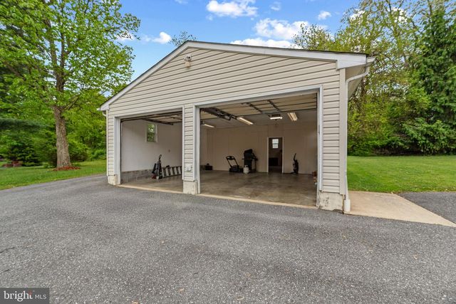 5034 AVOCA AVE, Ellicott City, MD 21043