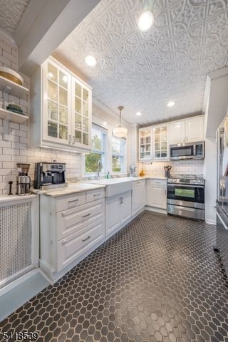 133 Buckingham Rd, Montclair Twp., NJ 07043