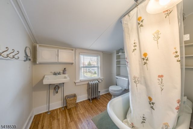 133 Buckingham Rd, Montclair Twp., NJ 07043