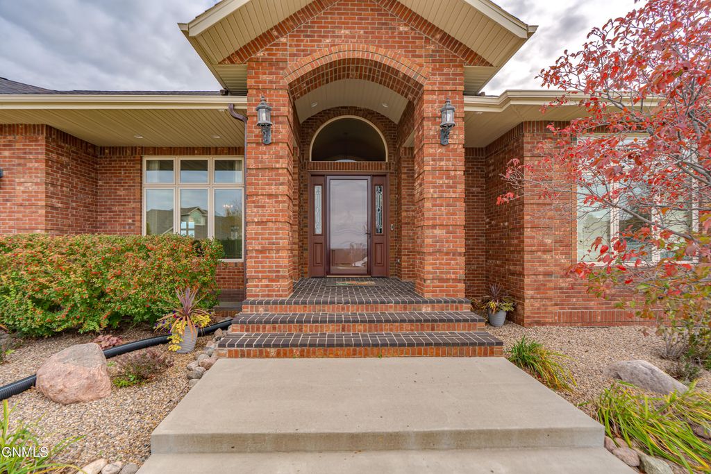 901 Corvette Circle, Bismarck, ND 58503 photo 115