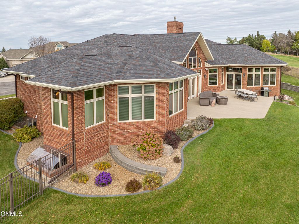 901 Corvette Circle, Bismarck, ND 58503 photo 133