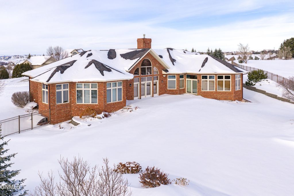 901 Corvette Circle, Bismarck, ND 58503 photo 139