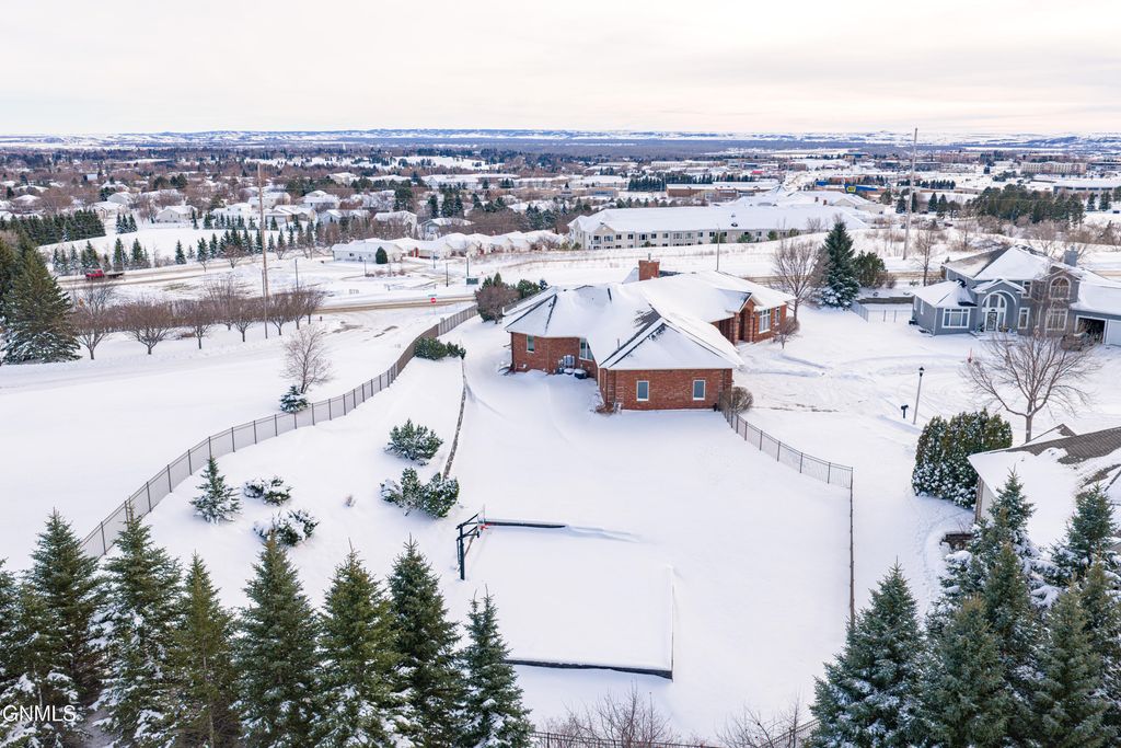 901 Corvette Circle, Bismarck, ND 58503 photo 141