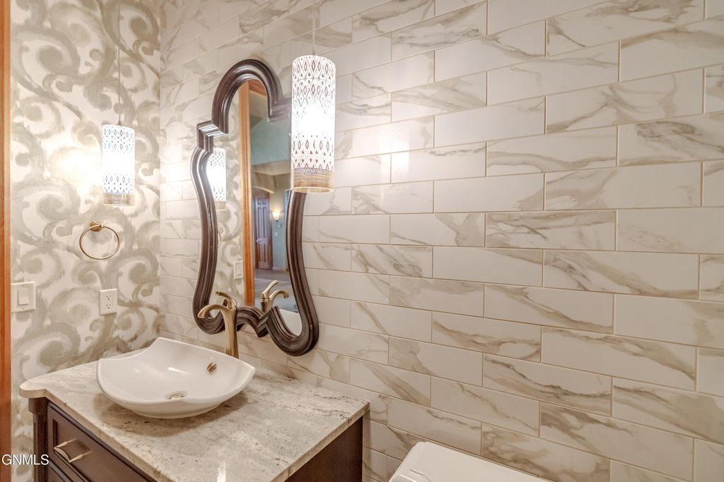 901 Corvette Circle, Bismarck, ND 58503 photo 22