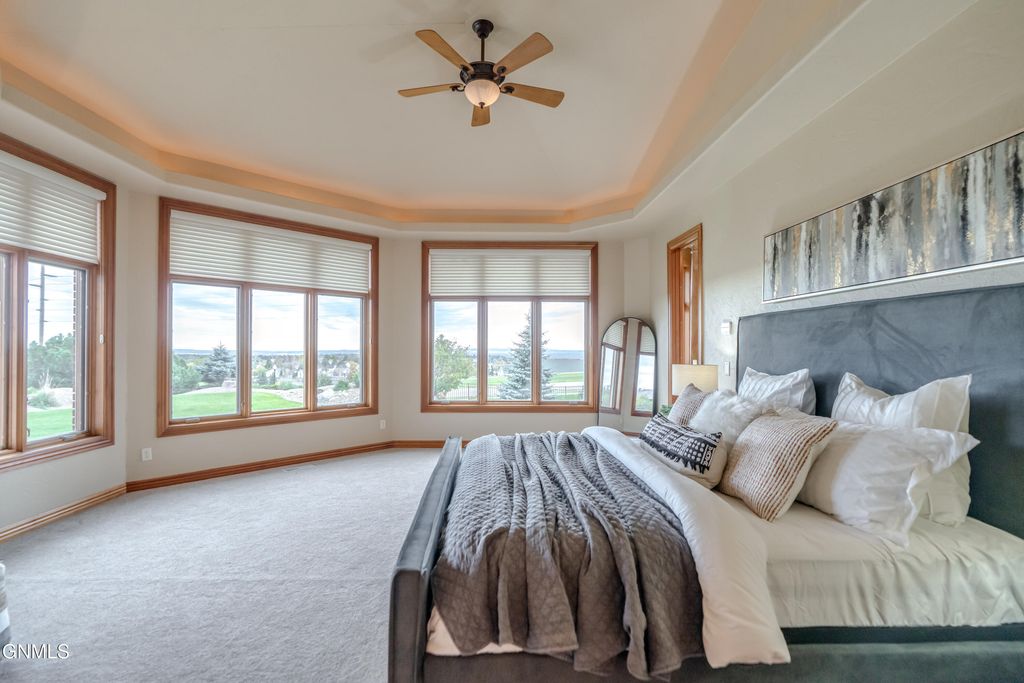 901 Corvette Circle, Bismarck, ND 58503 photo 25