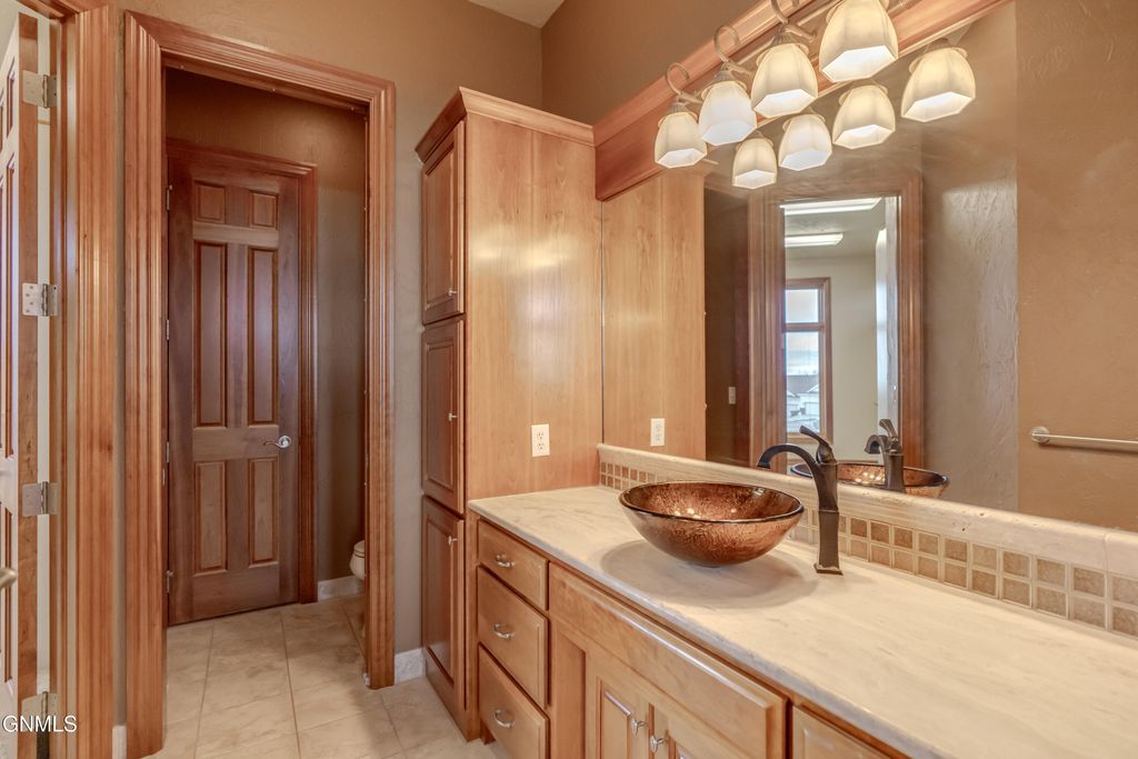 901 Corvette Circle, Bismarck, ND 58503 photo 32