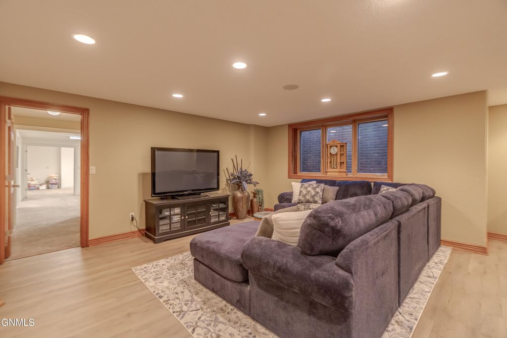 901 Corvette Circle, Bismarck, ND 58503 photo 76