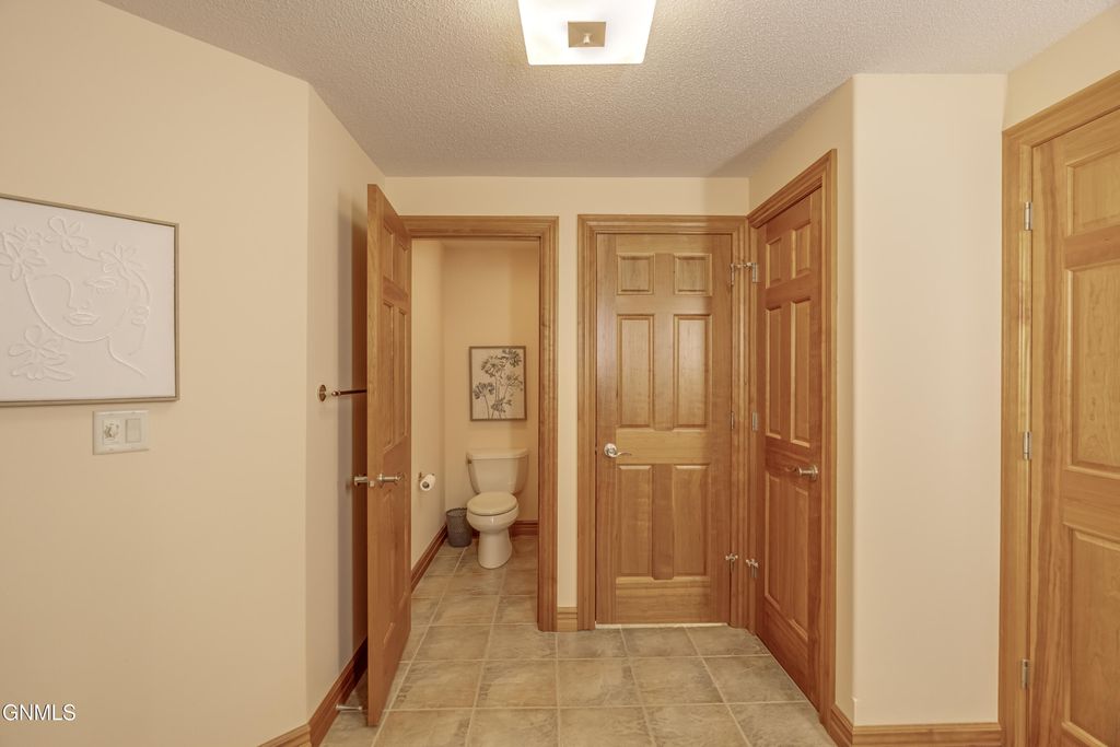 901 Corvette Circle, Bismarck, ND 58503 photo 89