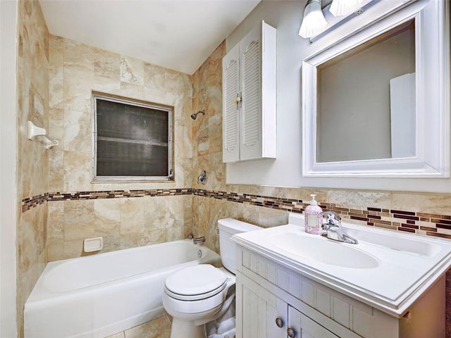 22542 ELMIRA BOULEVARD, Port Charlotte, FL 33980