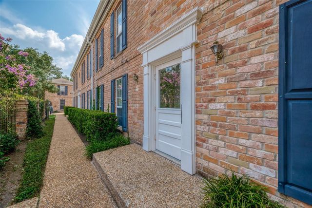 6402 Del Monte Drive 35, Houston, TX 77057