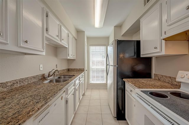 6402 Del Monte Drive 35, Houston, TX 77057