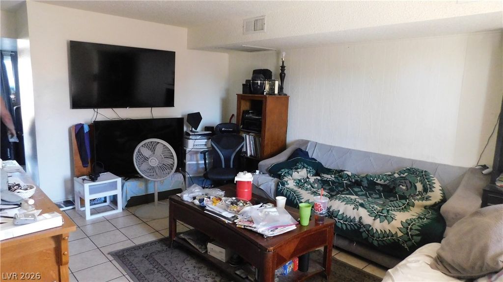 6333 West Washington Avenue, Las Vegas, NV 89107 — photo 5