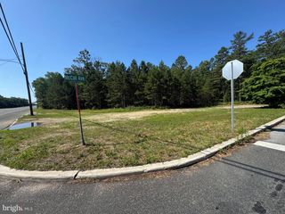 7390 BLACK HORSE PK, Mays Landing, NJ 08330